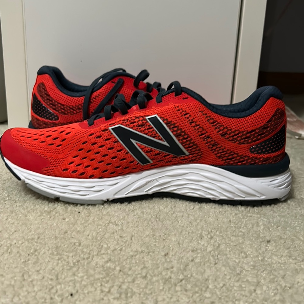 New Balance 680 V.6 Men’s Shoes Red Size 9